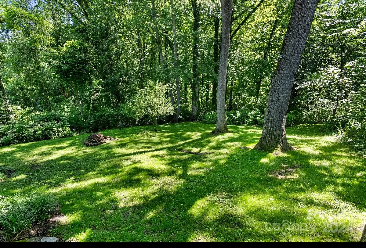 1 bed, 700 sqft, $2,000 — Photo 4