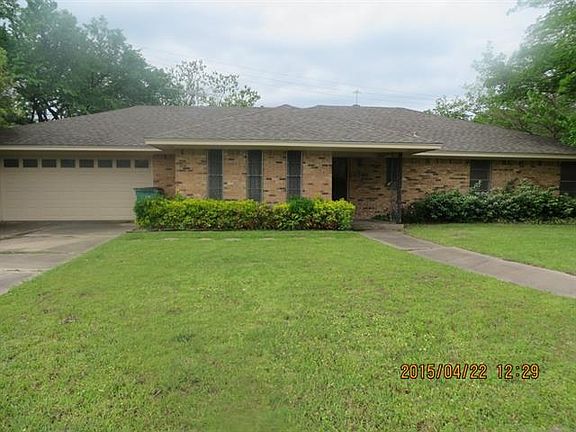 2nd image of 2501 Burnett Dr