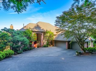 2085 Ridge Pointe Dr, Lake Oswego, OR 97034