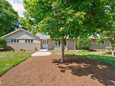 624 College Ln, Indianapolis, IN, 46240