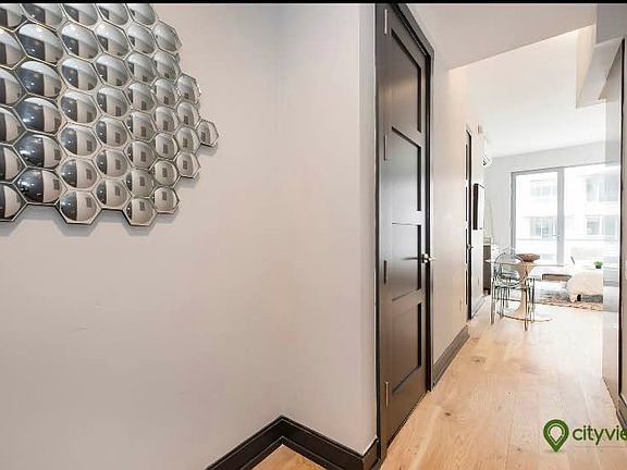 4th image of 10 Montieth St APT 151