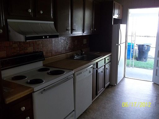 4th image of 5584 Aragon Dr
