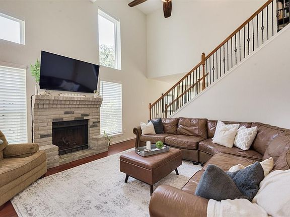 4th image of 10027 Prospect Hill Dr