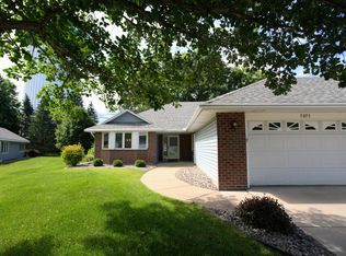 7073 24th St N, Oakdale, MN 55128