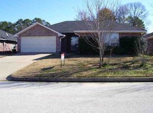 810 Frederick Cir, Flint, TX 75762