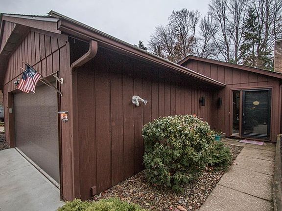 2nd image of 18023 Cliffside Dr #4911