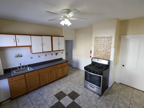 37 Clarkson St #1, Dorchester, MA 02125