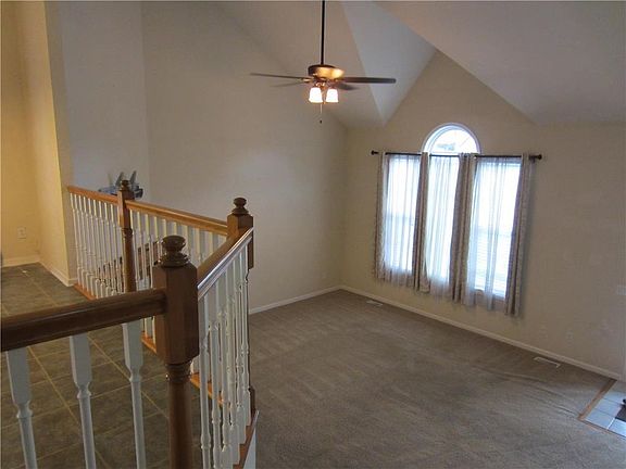 3rd image of 4711 N Heatherwood Dr
