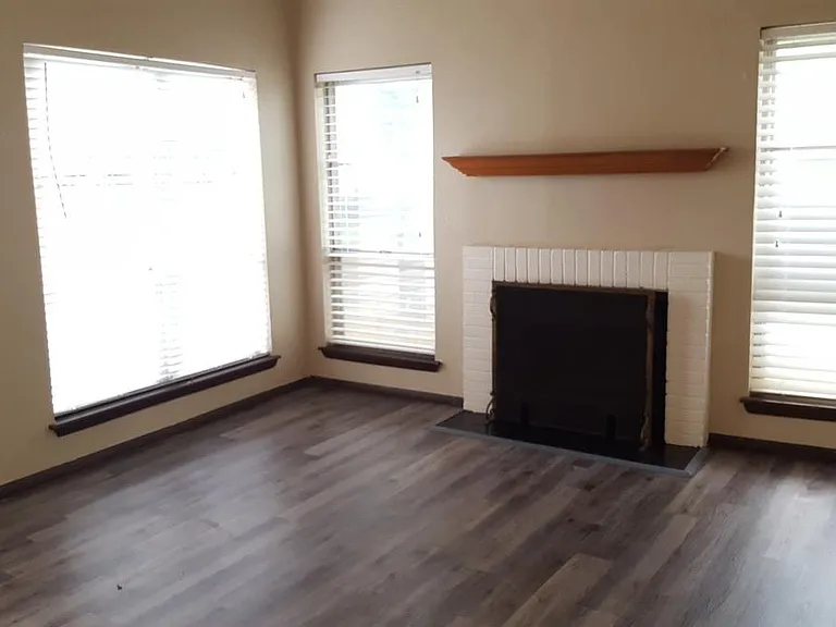 822 Cardinal Creek Blvd — Photo 17