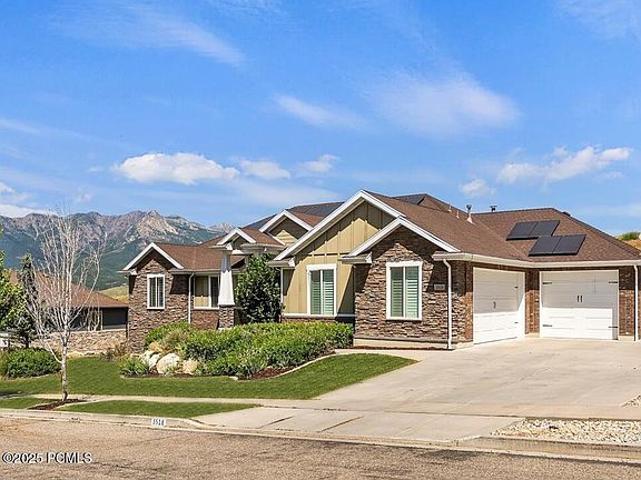 2nd image of 3518 Sunrise Cir