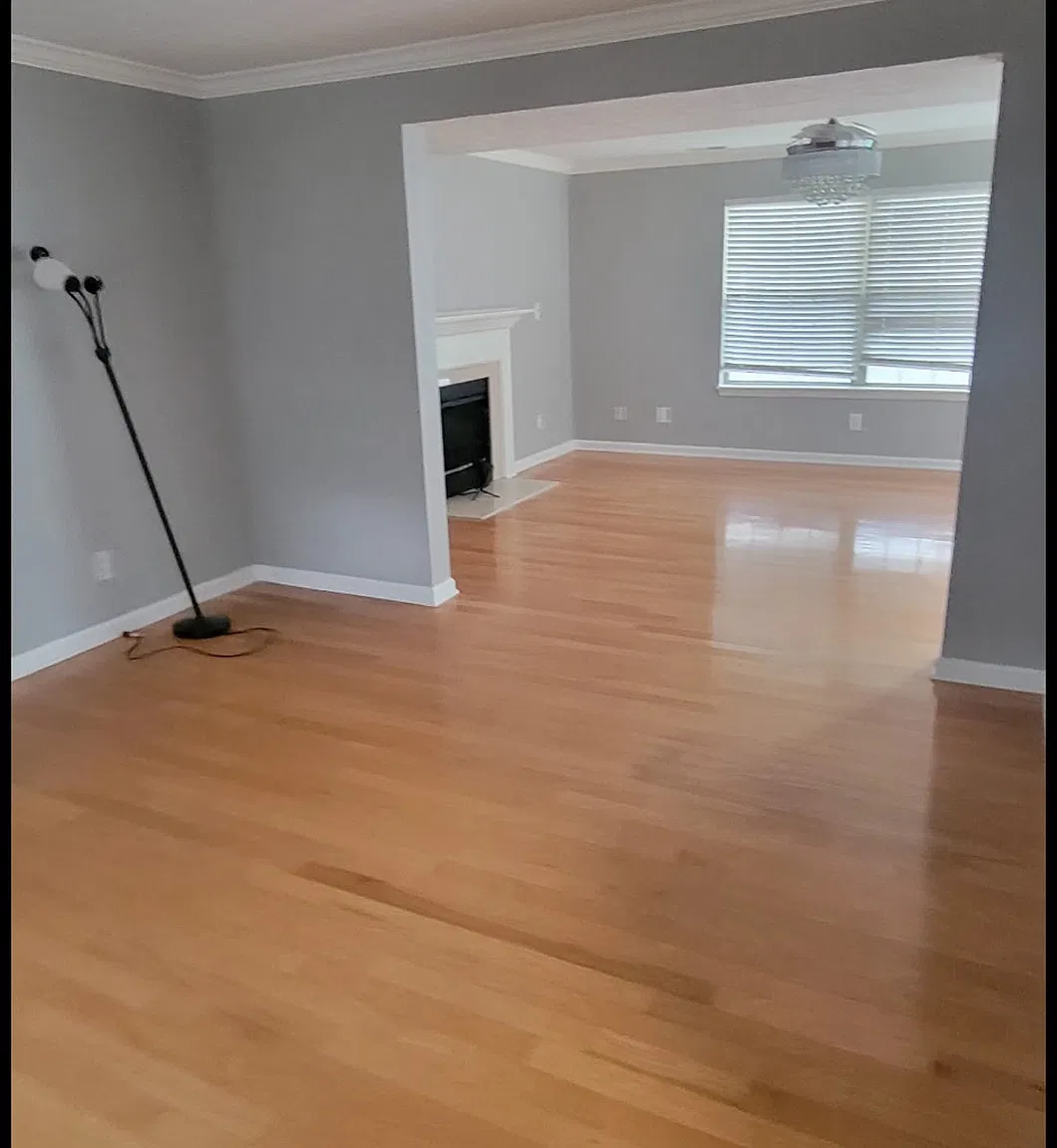 5 bed, 2.5 bath, 1937 sqft, $2,500 — Photo 3