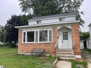 223 N Delaware St, Saint Louis, MI 48880