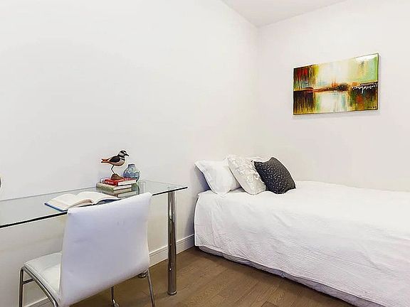 5th image of 305 E 51st St APT 7H