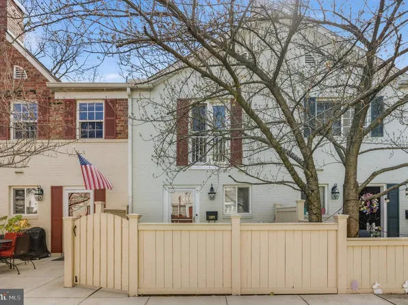 1277 N Van Dorn St, Alexandria, VA 22304