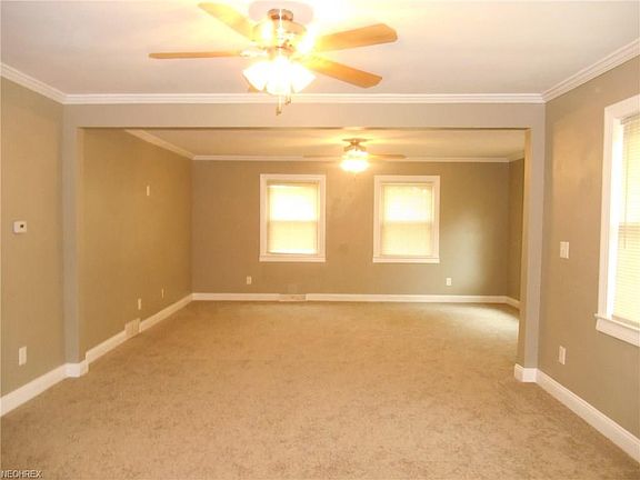 5th image of 646 Newton St
