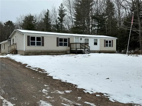 947 County Route 84, Hastings, NY 13036