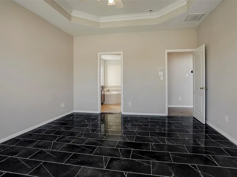 13419 Sunset Bay Ln — Photo 21