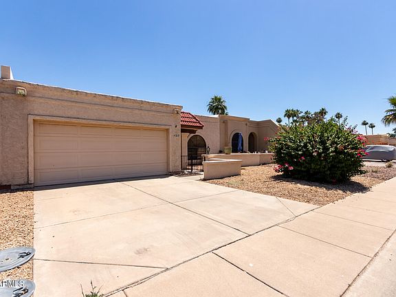 2nd image of 217 W CARDENO Circle