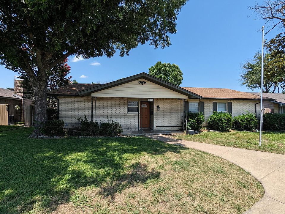 1st image of 3214 Heather Glen Dr