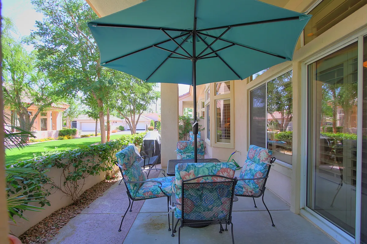 Building Photo - 78448 Desert Willow Dr