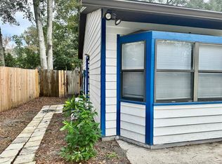 4321 NW 20th Dr, Gainesville, FL 32605