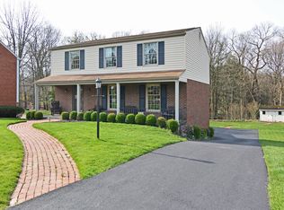 2421 Rolling Farms Rd, Glenshaw, PA 15116