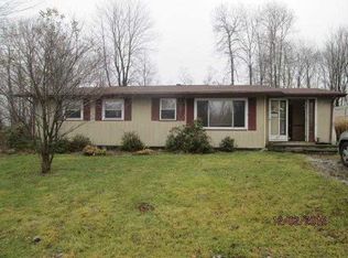 5352 Autumnwood Dr, Cochranton, PA 16314