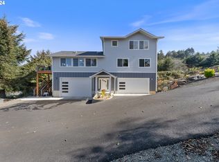 7300 Valley View Dr, Pacific City, OR 97135