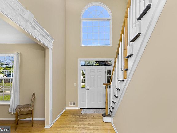 5th image of 4535 Nottingham Way