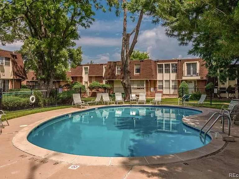 1200 S Monaco Street Pkwy #27 — Photo 19