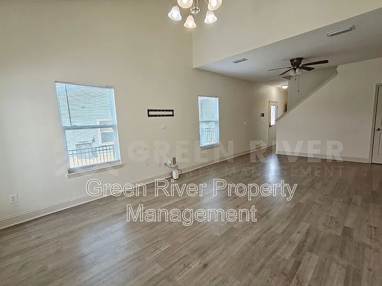 3107 Zeyno Dr — Photo 17