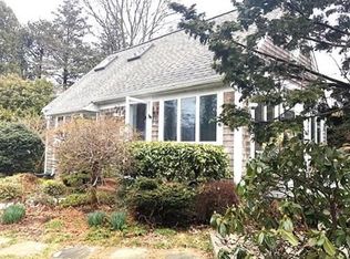59 School St, Dartmouth, MA 02748