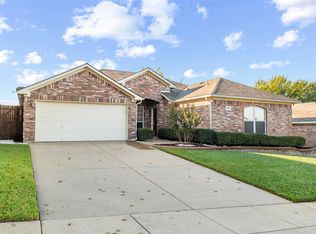 4908 Vaquero Dr, Arlington, TX 76017