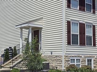 7016 Monarchos Dr, New Albany, OH 43054