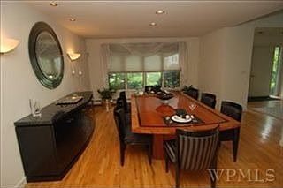 2nd image of 22 Marbourne Dr