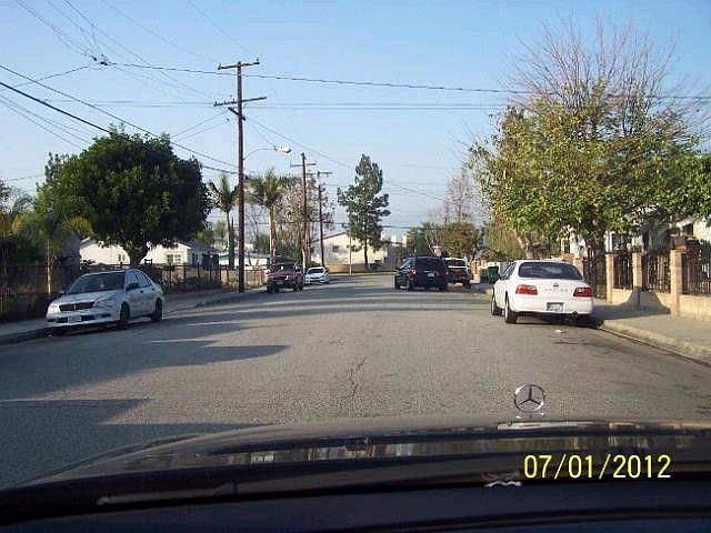 2nd image of 3823 Idaho St