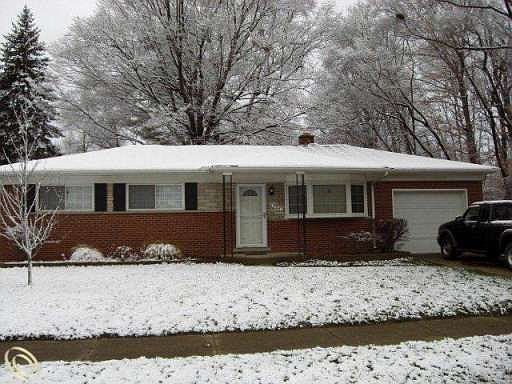 1st image of 19851 Louise St
