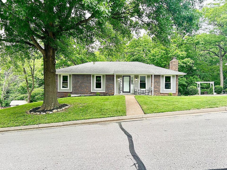 1st image of 2421 Scenic Dr