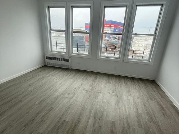 2nd image of 2729 W 16th St #3