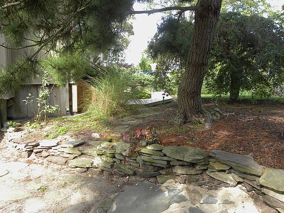 4th image of 148 Crystal Beach Blvd