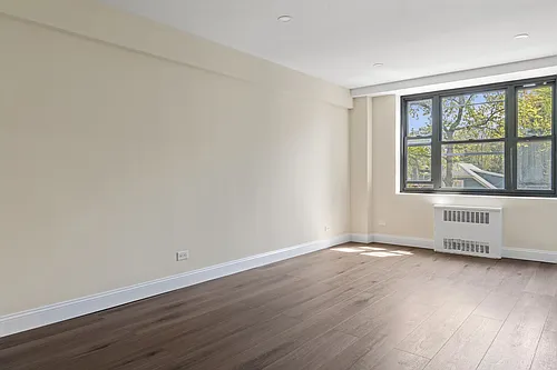 3103 Fairfield Ave #4B Photo 1