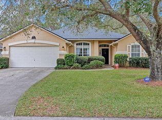 8592 Crooked Tree Dr, Jacksonville, FL 32256