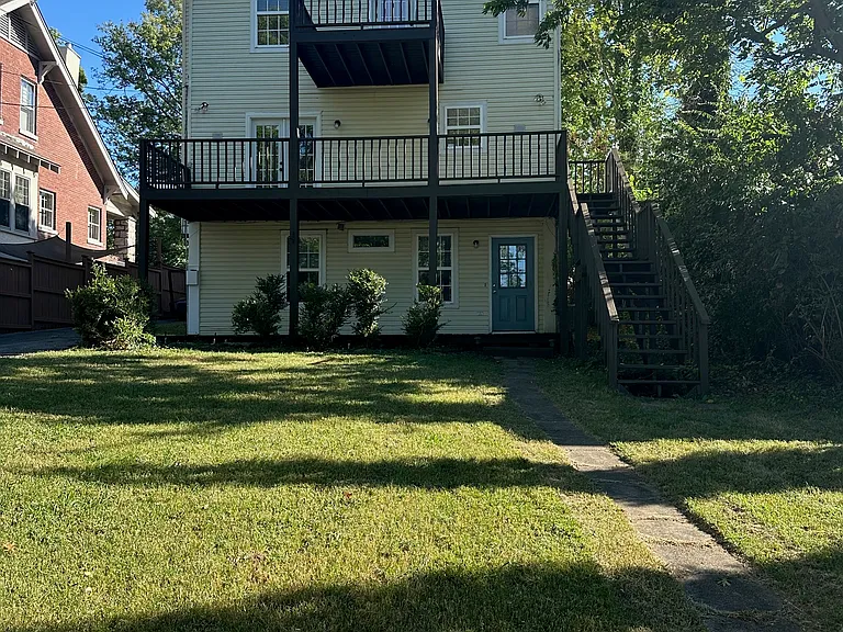 1808B Ashwood Ave — Photo 17