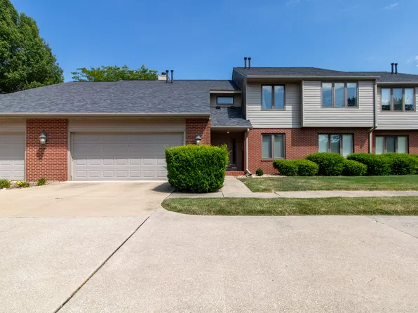 2403 Northpointe Dr APT H, Bloomington, IL 61704