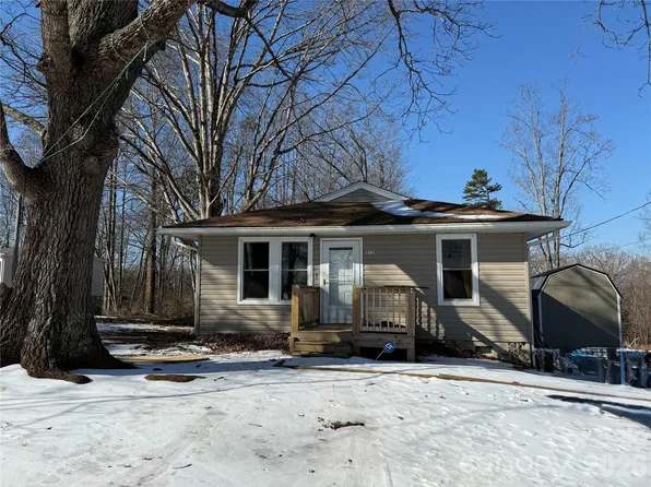 3724 Kathy Rd, Morganton, NC 28655