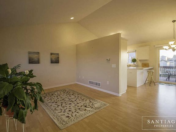 4th image of 6647 Sawgrass Dr SE