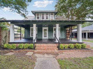 617 N Chickasaw Ave, Claremore, OK 74017