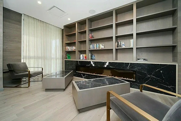 Rented by Compass | media 32