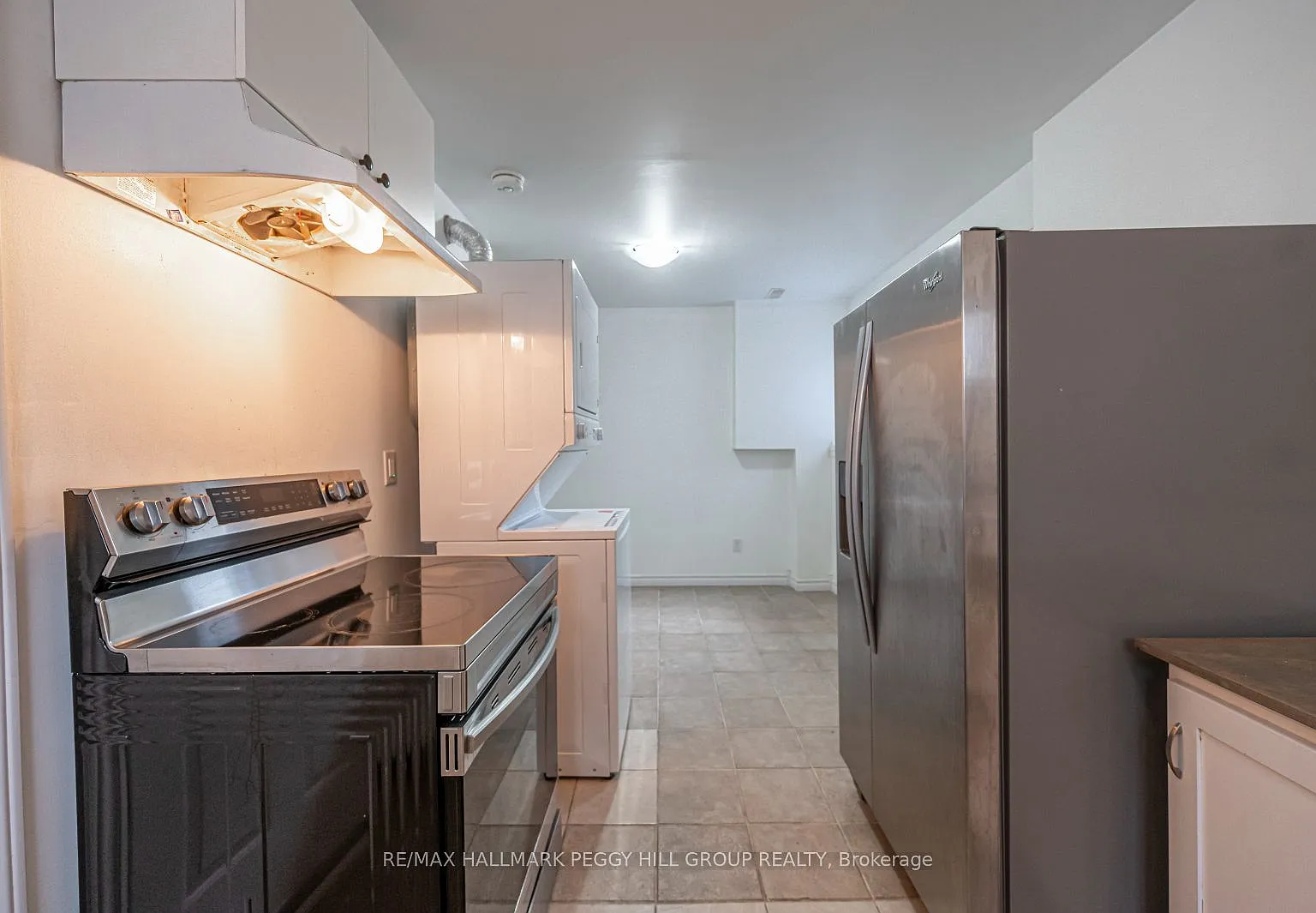 3 bed, $1,700 — Photo 3
