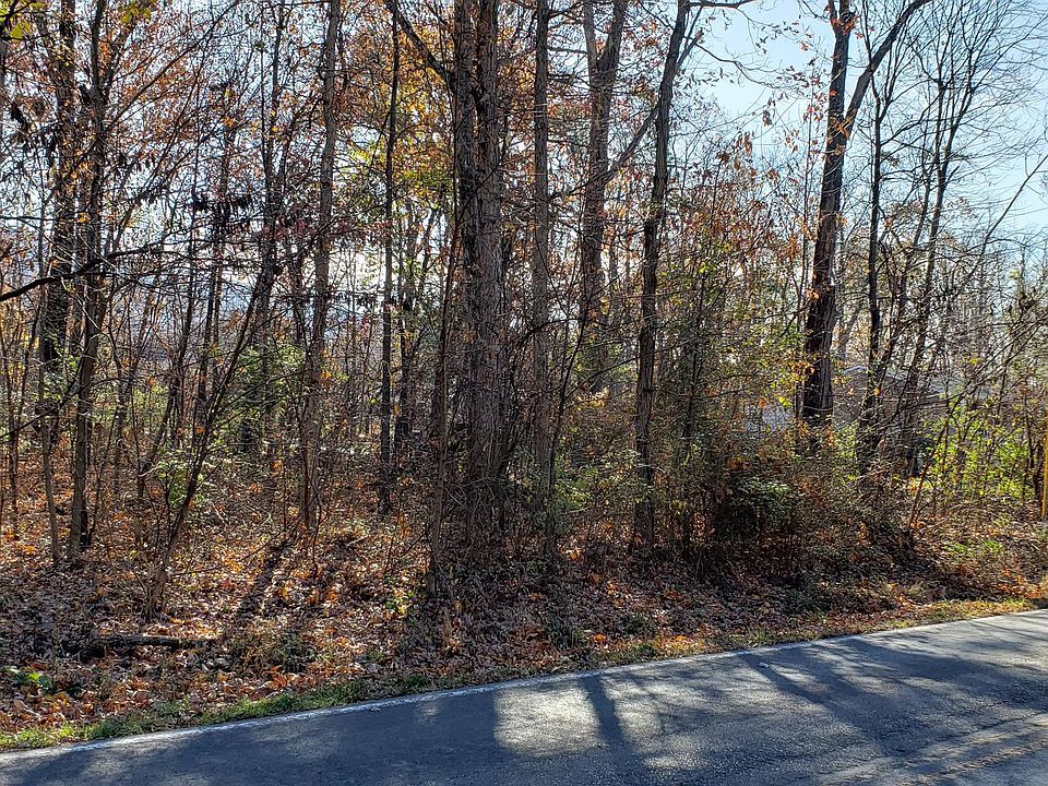 1st image of Crystal Falls Dr